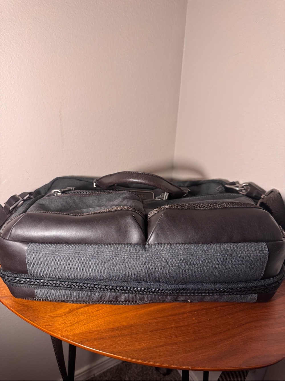 TUMI Alpha Bravo Andersen Slim Commuter Briefcase - Picture 9 of 12